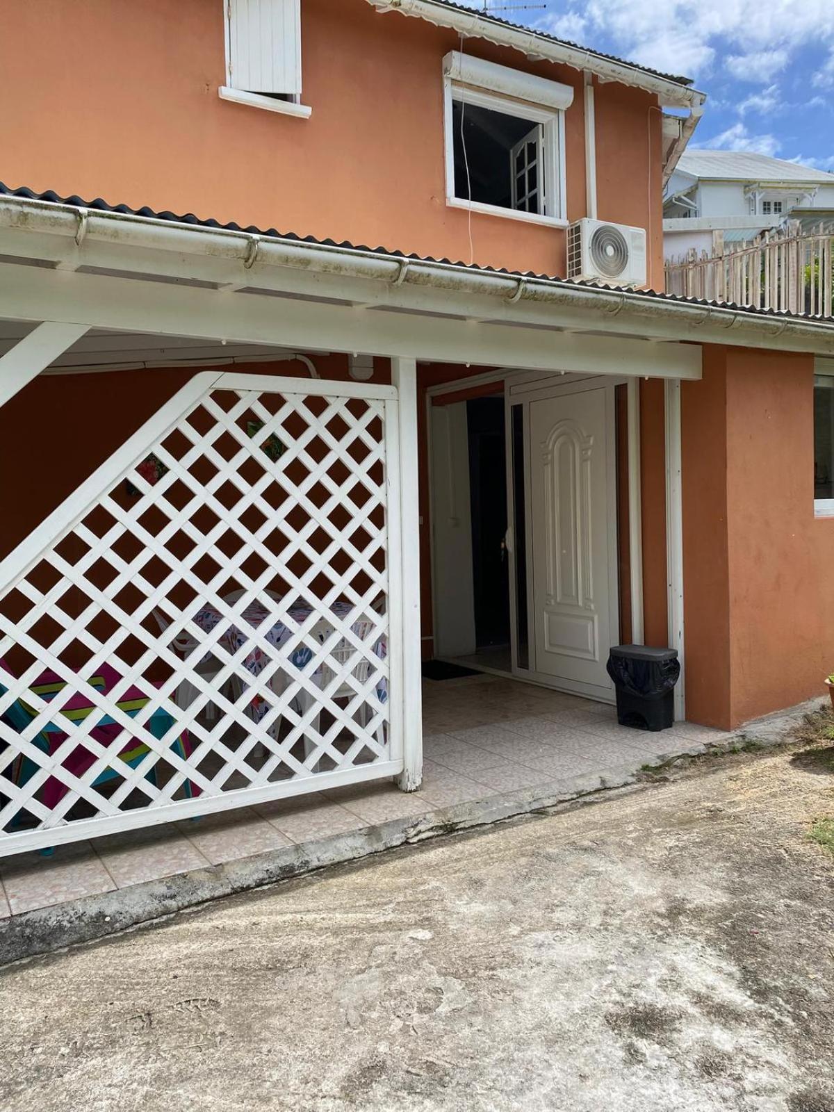 Aquaverde Eco Et Confort- Bas De Villa Avec Jardin Et Parking Le Gosier  Exterior foto